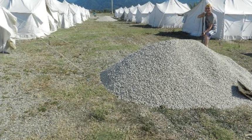 D&uuml;zce&rsquo;de Fındık İş&ccedil;ilerine 7 B&ouml;lgede &Ccedil;adır Kent Kuruluyor