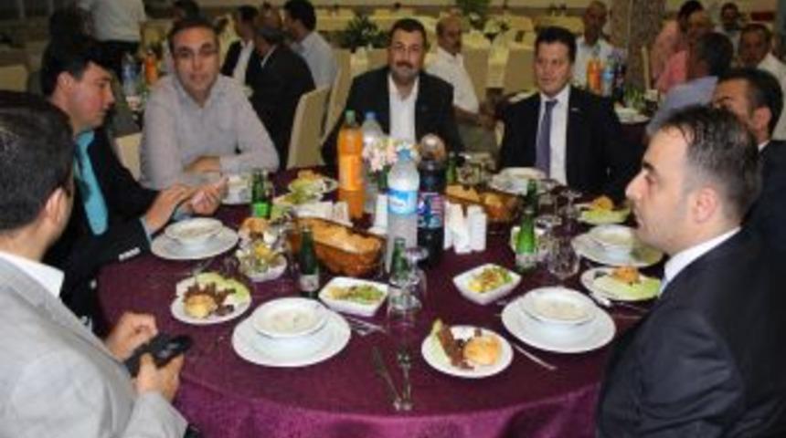 Korkut Ata &Uuml;niversitesi'nden Iftar Programı