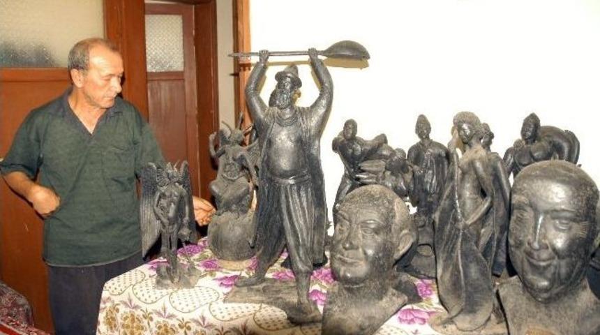 (&ouml;zel Haber) Atık Poşetlerden Sanat Eseri Yapıyor