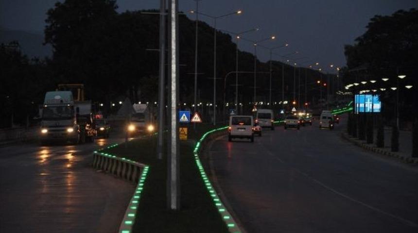 T&uuml;rkiye'nin İlk Led Aydınlatmalı Karayolu Ref&uuml;j&uuml; Germencik'te