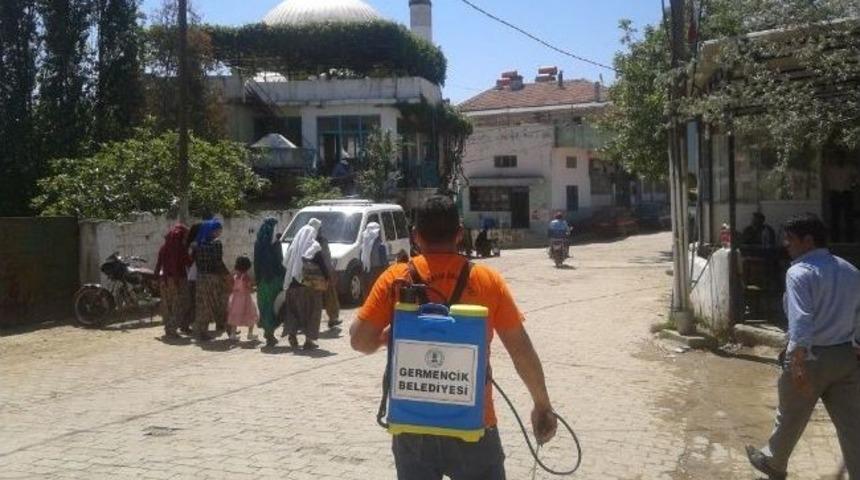 Germencik&rsquo;te Sinek Ve Haşere M&uuml;cadelesi Devam Ediyor