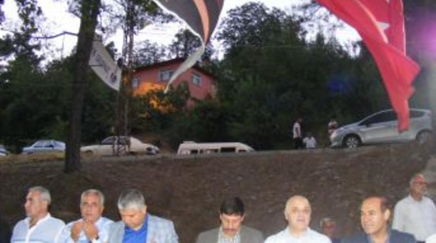 Fekeliler Belediyenin Iftar Sofrasında Buluştu