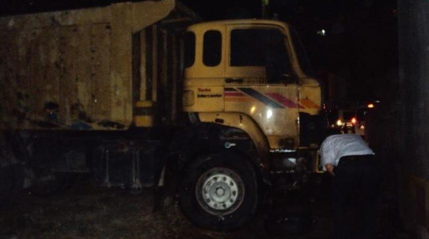 Ereğli Ziraat Odasına Ait İki Kamyon Kundaklandı
