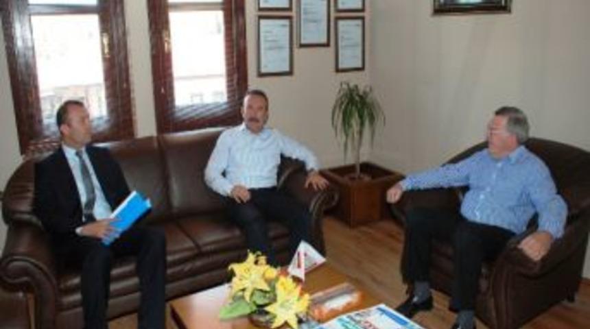 Doğan, İzgaz&rsquo;la Kocaelispor İ&ccedil;in G&ouml;r&uuml;şt&uuml;