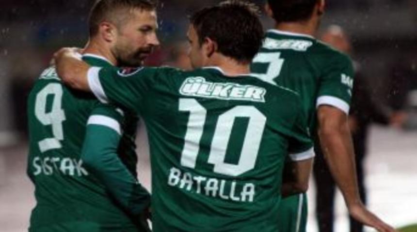 Bursaspor'da 10 Numara Yine Batalla'nın
