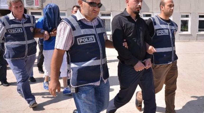 Başkentte 'change' &Ccedil;etesine Darbe