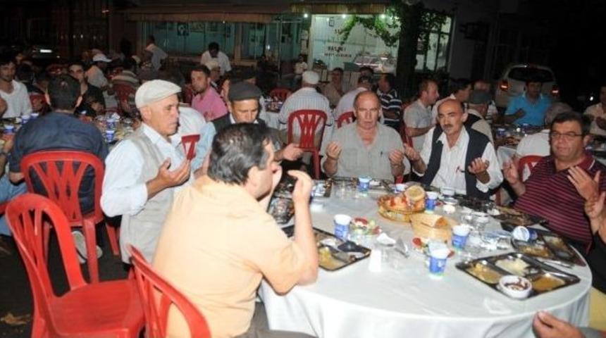 Başkan Bozbey Orucu Yaylacık Halkıyla A&ccedil;tı