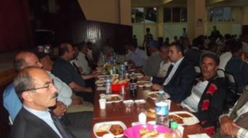 Kağızman'da 500 kişilik iftar yemeği