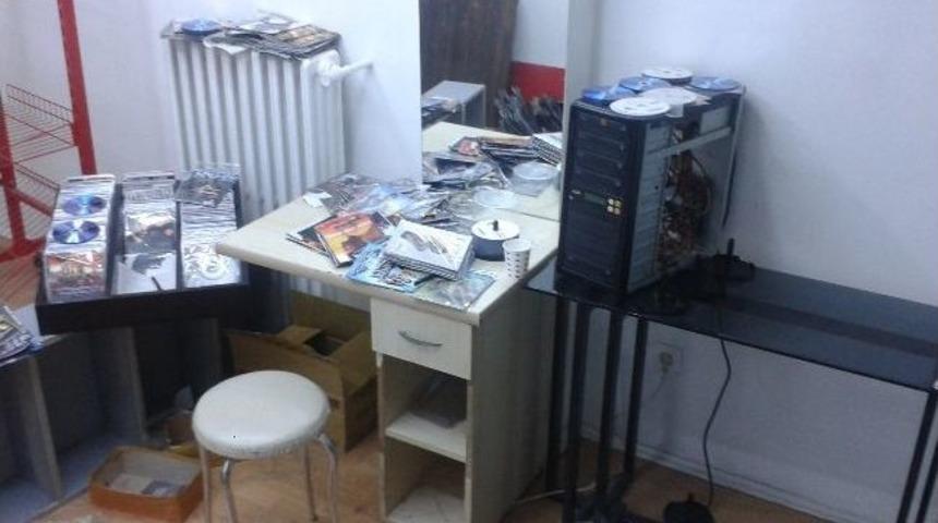 Başkentte Korsan Cd Operasyonu