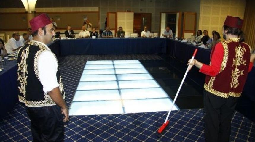 İzmir’in Sağlık Yöneticileri İftarda Buluştu