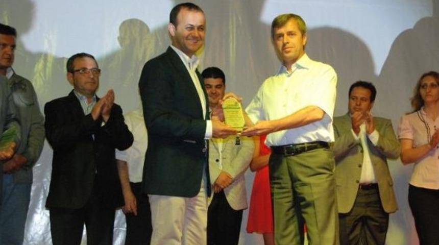 Vali &Ccedil;ınar &Ccedil;agiad&rsquo;ın İftar Programına Katıldı