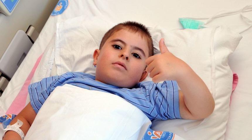 İlk &Ccedil;ocuğu B&ouml;brek Yetmezliğinden &Ouml;ld&uuml;, Ikincisine B&ouml;breğini Verdi