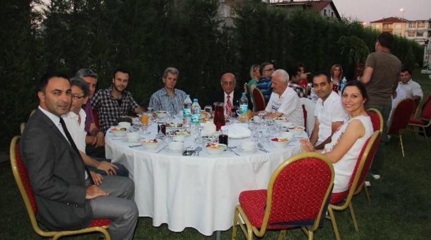 Ada Avm Basın Mensuplarıyla Elmas Otel'de Buluştu