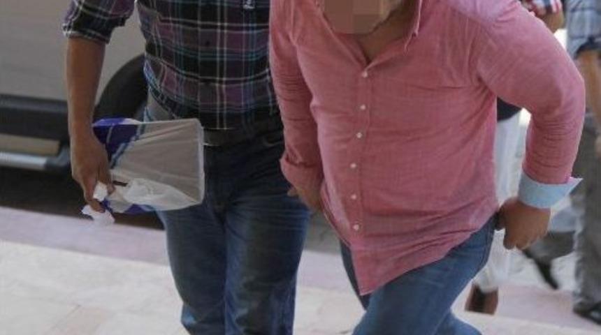 &Ccedil;alıntı Oto Operasyonu Zanlısı 5 Kişi Adliyede