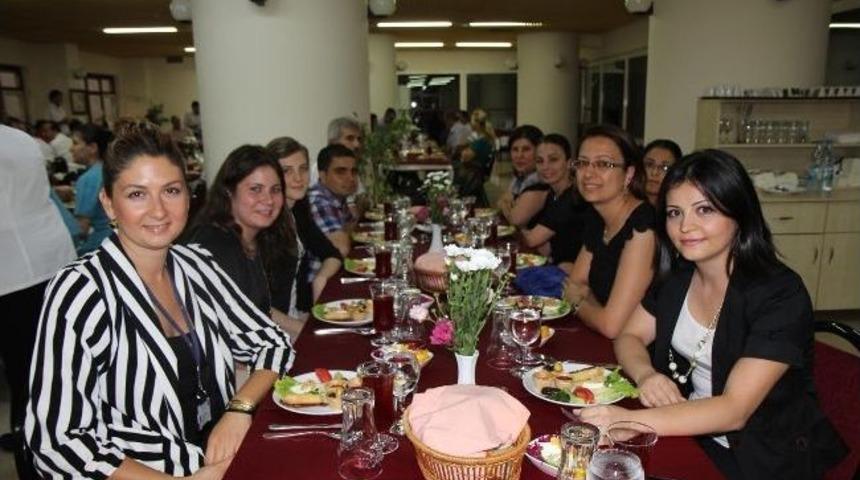 Akdeniz &Uuml;niversitesi Hastanesi &Ccedil;alışanları İftar Yemeğinde Buluştu