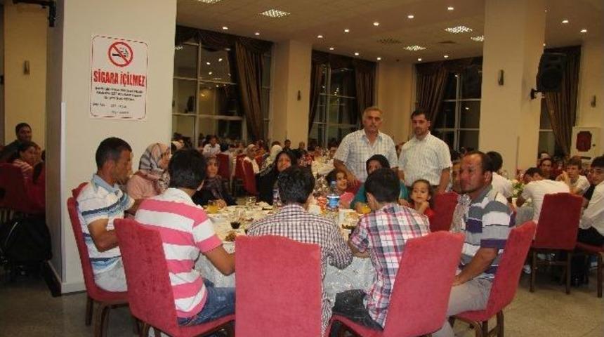 Hendek Belediye Personeli İftarda Buluştu