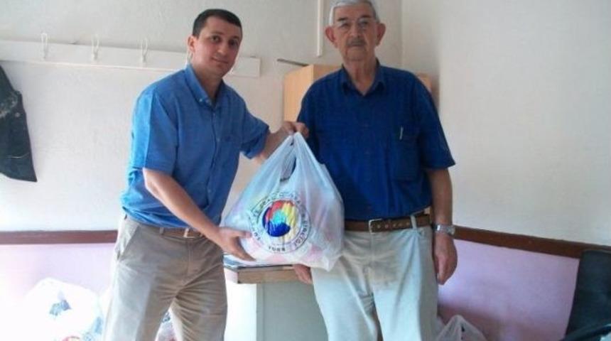 Boz&uuml;y&uuml;k Tso Gıda Paketi Yardımı Yaptı