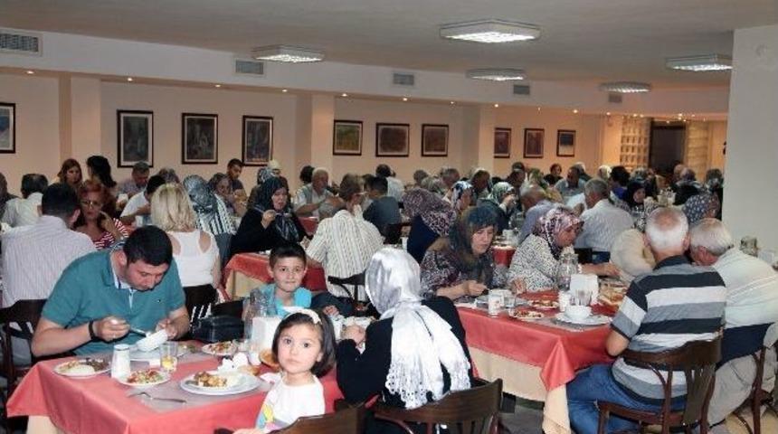 B&uuml;y&uuml;kşehir&rsquo;den Şehit Ve Gazi Ailelerine İftar Yemeği