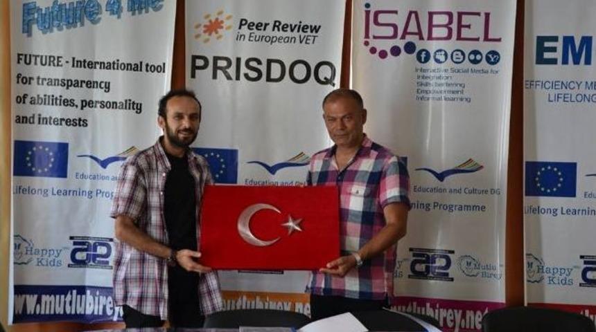 Bartınlı Filografi Sanat&ccedil;ısı Avrupa Yolunda