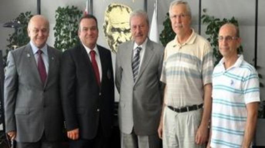 Rotary Kul&uuml;b&uuml; Başkan Okay&rsquo;ı Ziyaret Etti