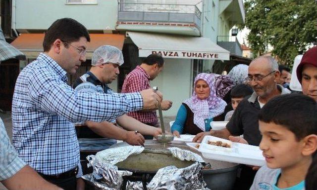 Milletvekili Tunç Ve Yalçınkaya Apdipaşa İftarında