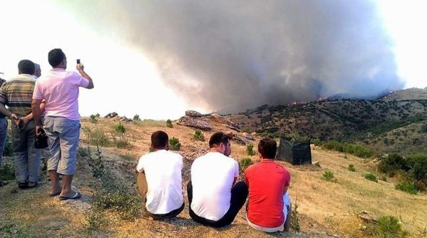 Yenipazar’da Alevler Yeniden Yükseldi