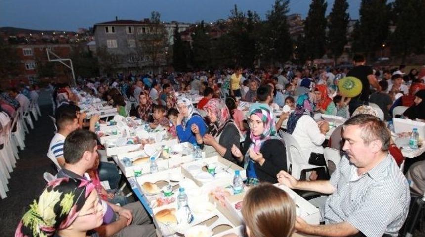 Ulus Sakinleri İftarda Buluştu