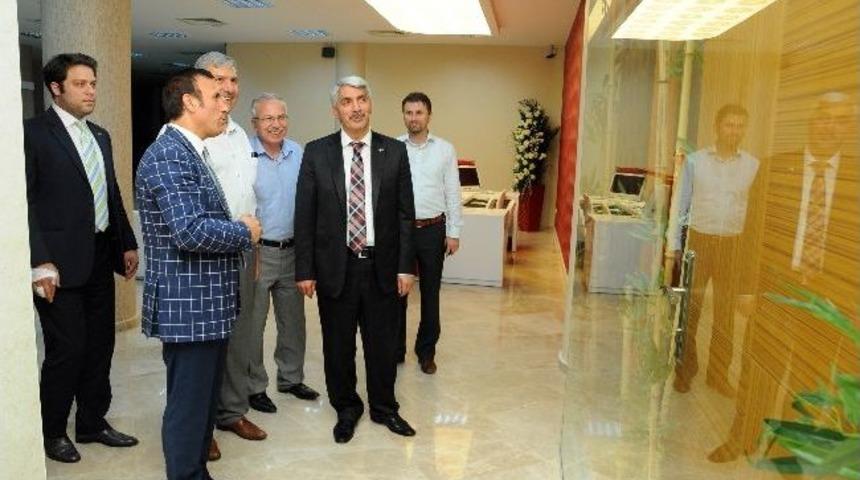 Demircan Ve Koca'dan Canik'e Ziyaret