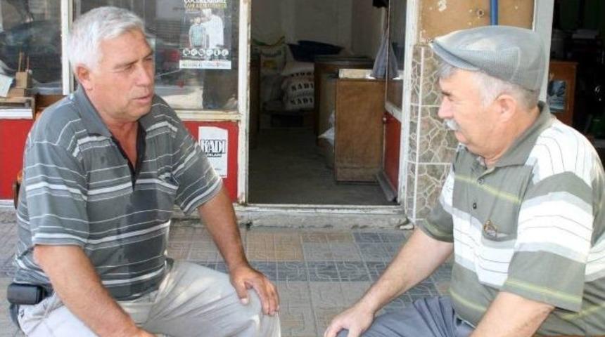 A&ccedil; Kalan Domuzlar İnsanlara Saldırmaya Başladı, K&ouml;yl&uuml;ler Domuz N&ouml;betinde