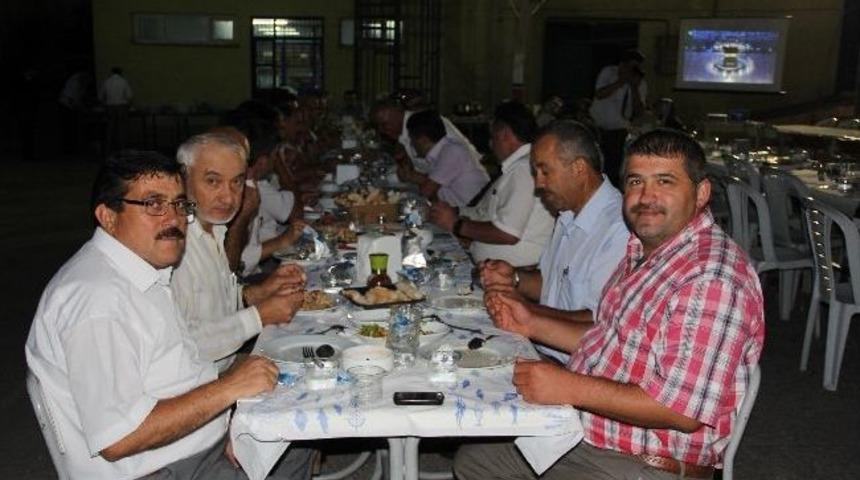 Agiad&rsquo;dan Muhtarlara İftar Yemeği