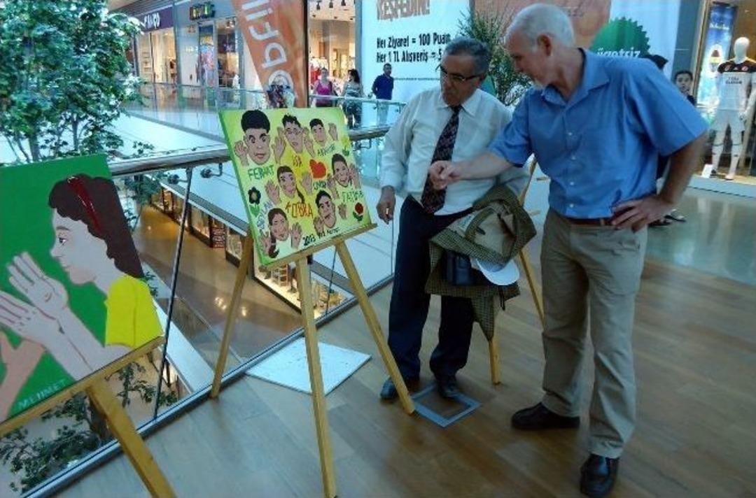 Sessiz D&uuml;nyalarını Resimle Anlattılar