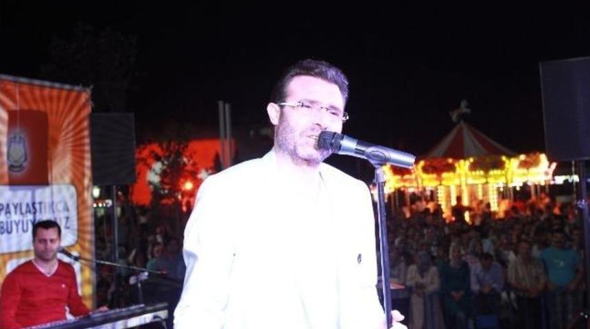 Gebze Kent Meydanı'nda Şiir Ve Duygu Dolu Ramazan Akşamı