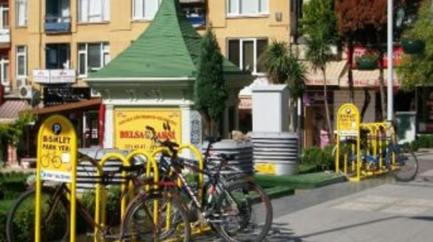 İzmit'te Bisiklet Duraklarına B&uuml;y&uuml;k İlgi