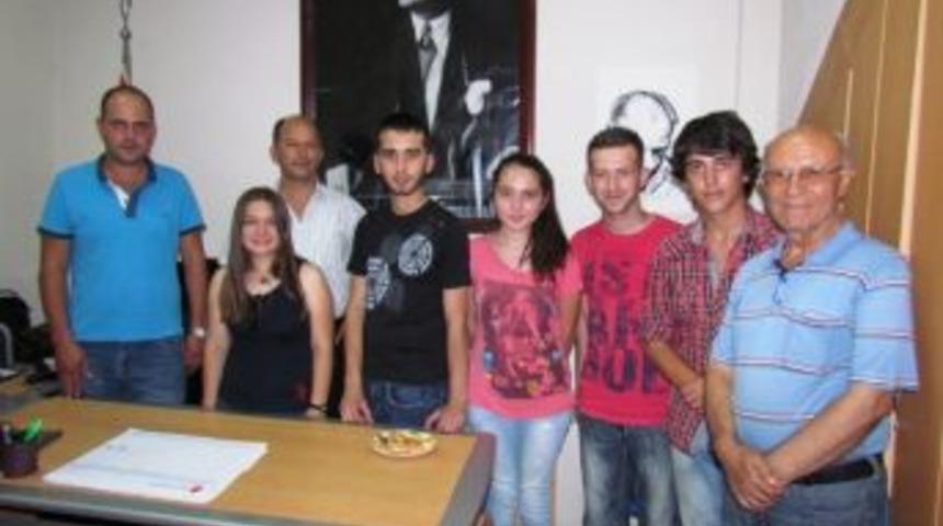 Chp Gençlik Kolları’ndan Add’ye “hayırlı Olsun” Ziyareti