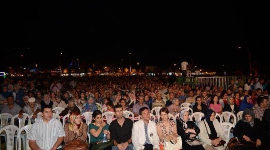 Ahmet &Ouml;zhan İle Huzurlu Konser