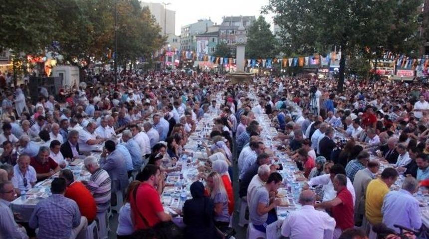 Ak Parti'den 6 Bin Kişilik Dev İftar