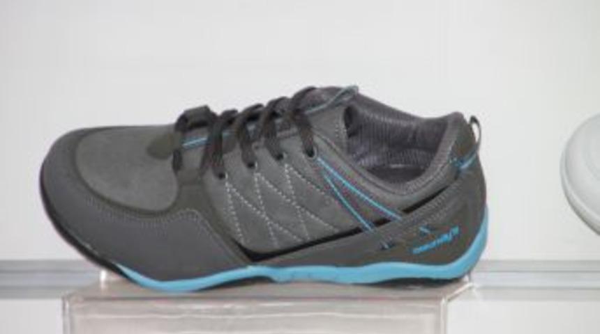 Hava Almayan Ayaklarda Mantar Hastalığı G&ouml;r&uuml;l&uuml;yor