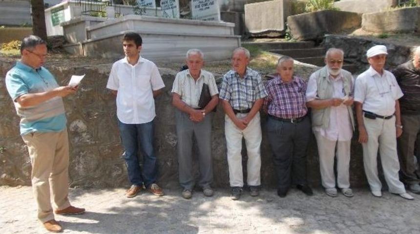 Tarihçi Kazım Baykal Mezarı Başında Anıldı