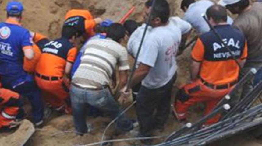 Nevşehir'de inşaatta g&ouml;&ccedil;&uuml;k: 2 &ouml;l&uuml;, 1 yaralı