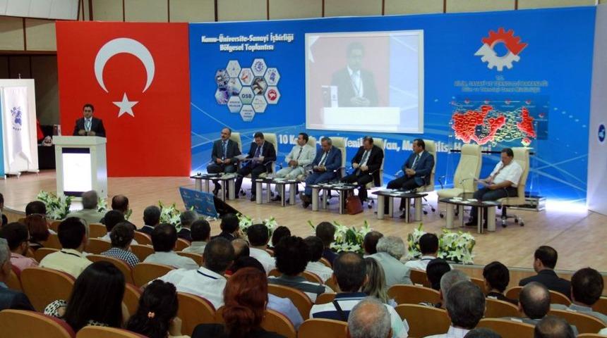 Kamu-&Uuml;niversite-Sanayi 2023 Hedefleri I&ccedil;in Bir Araya Geldi