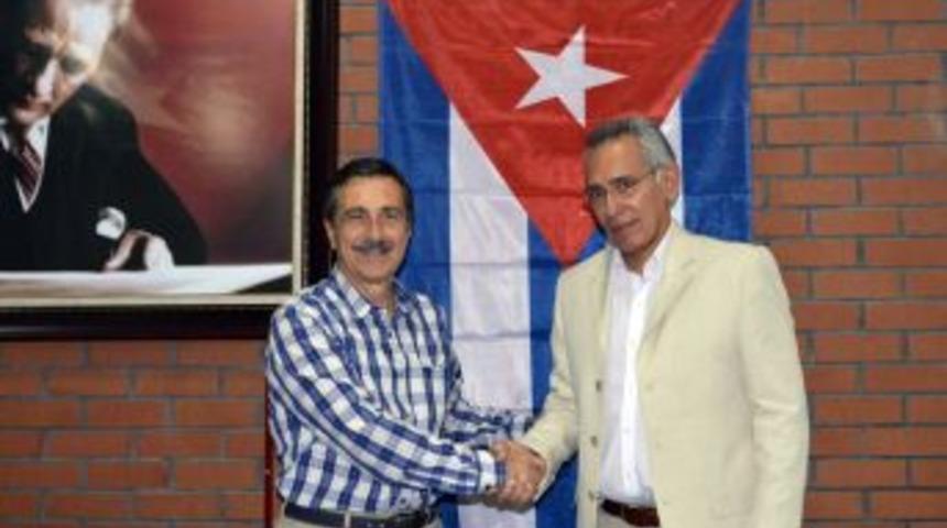 K&uuml;ba B&uuml;y&uuml;kel&ccedil;isi Concepcion :T&uuml;rkiye'de Kendi Evimde Gibi Hissettim