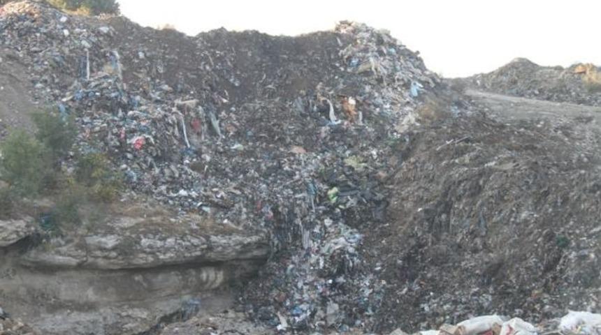 &Ccedil;&ouml;pl&uuml;k Yangını S&ouml;nd&uuml;r&uuml;ld&uuml;