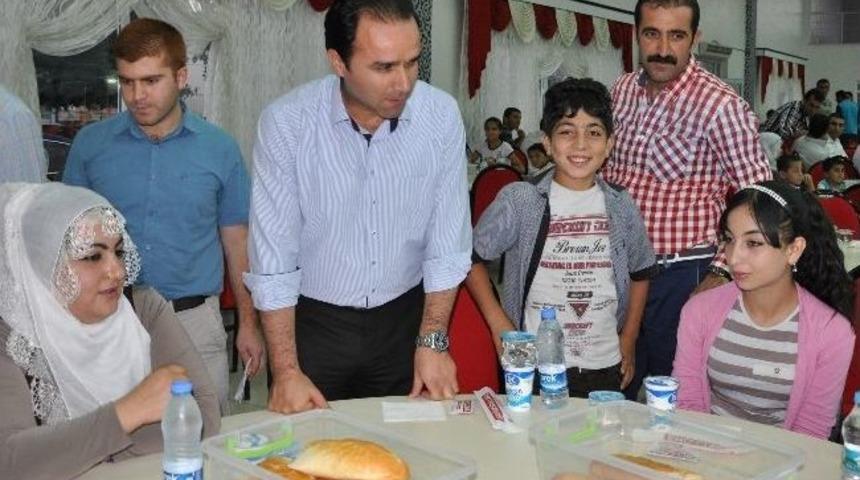 Tatvanlılar İftar Yemeğinde Buluştu