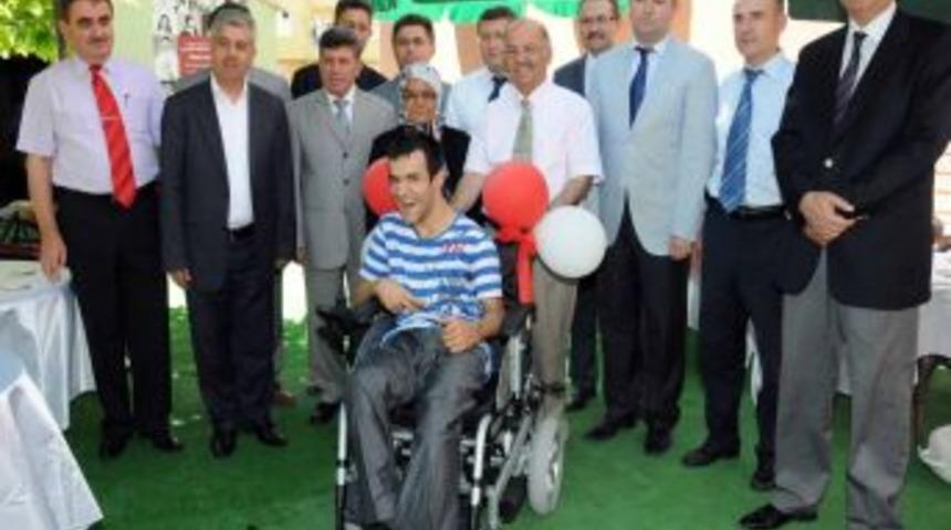 Camide Karşılaştığı Vali Ali Kolat’tan Istediğini Aldı