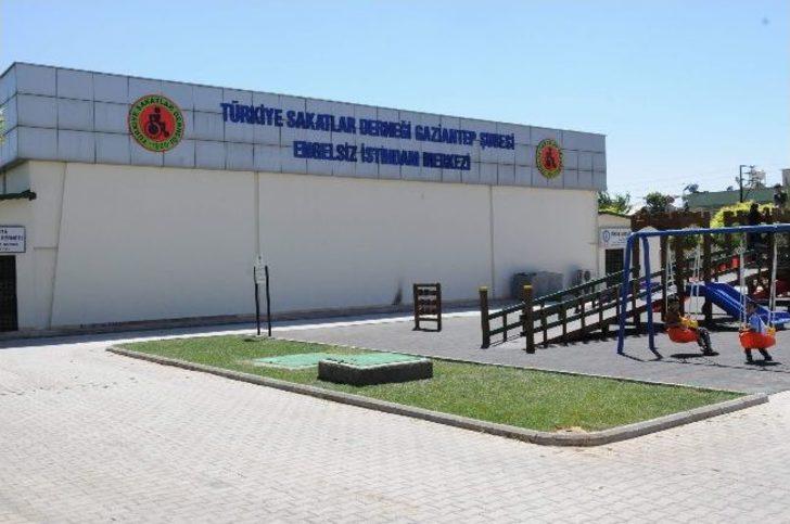 Şehitkamil Belediyesi’nden Engellilere Modern Tesis G5