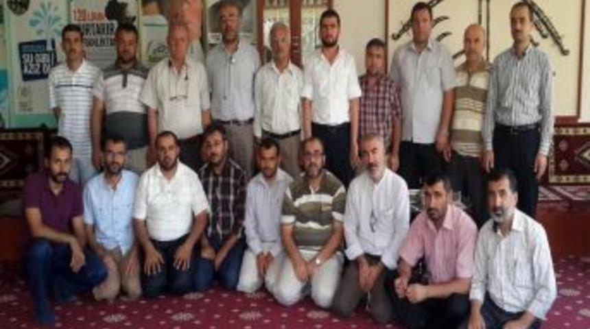 Mısır'da Demokrasi Yanlılarına Ateş A&ccedil;ılması