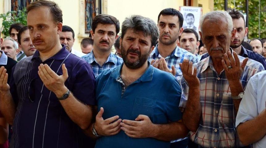 Mısır'da Demokrasi Yanlılarına Ateş A&ccedil;ılması