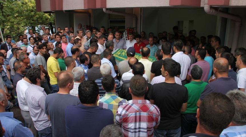 &Ouml;len Iş&ccedil;inin Arkadaşları: Hakkımız Sana Helal Olsun