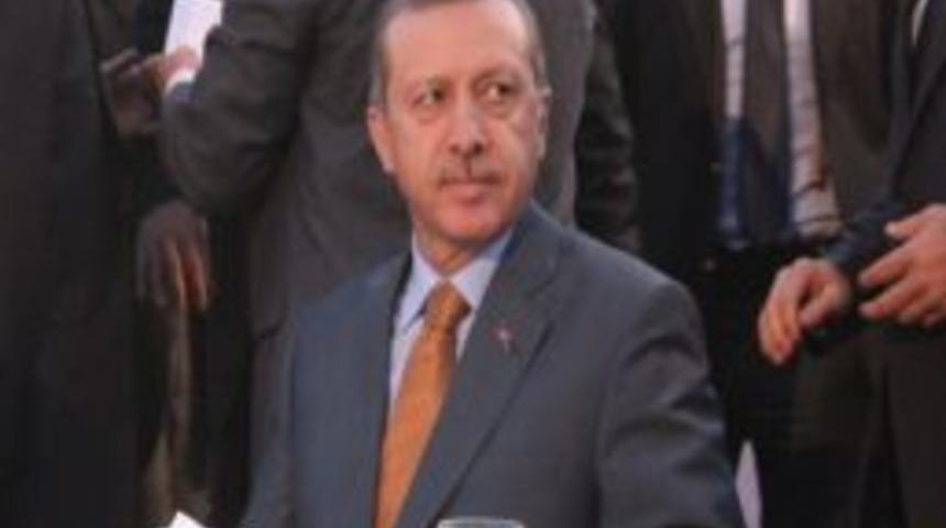 Başbakan: Mısır&rsquo;da Katliam Var, Sağa Sola Demokrasi Dersi Verenler, Nerede?