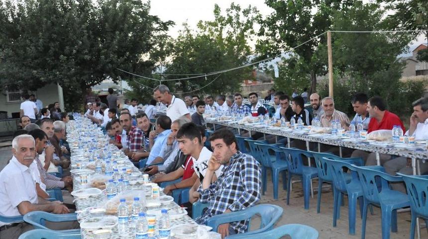 Kalkınma Bakanı: Aynı Inancı Paylaştığımız Insanların &Ccedil;ok Ciddi Sıkıntıları Var